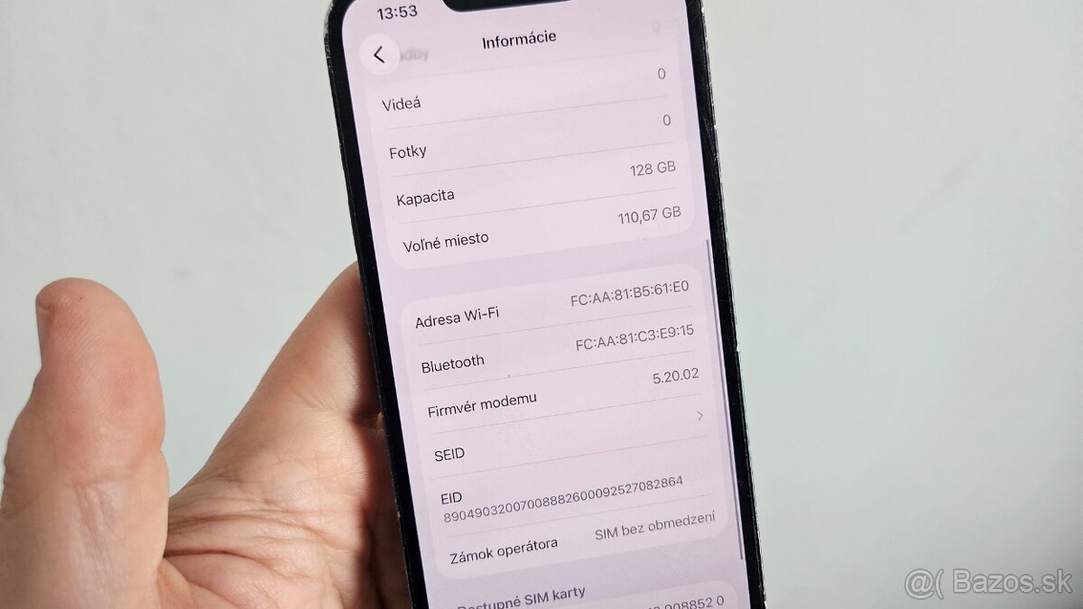Škaredší Apple iPhone 13 tmavý 128GB - 7