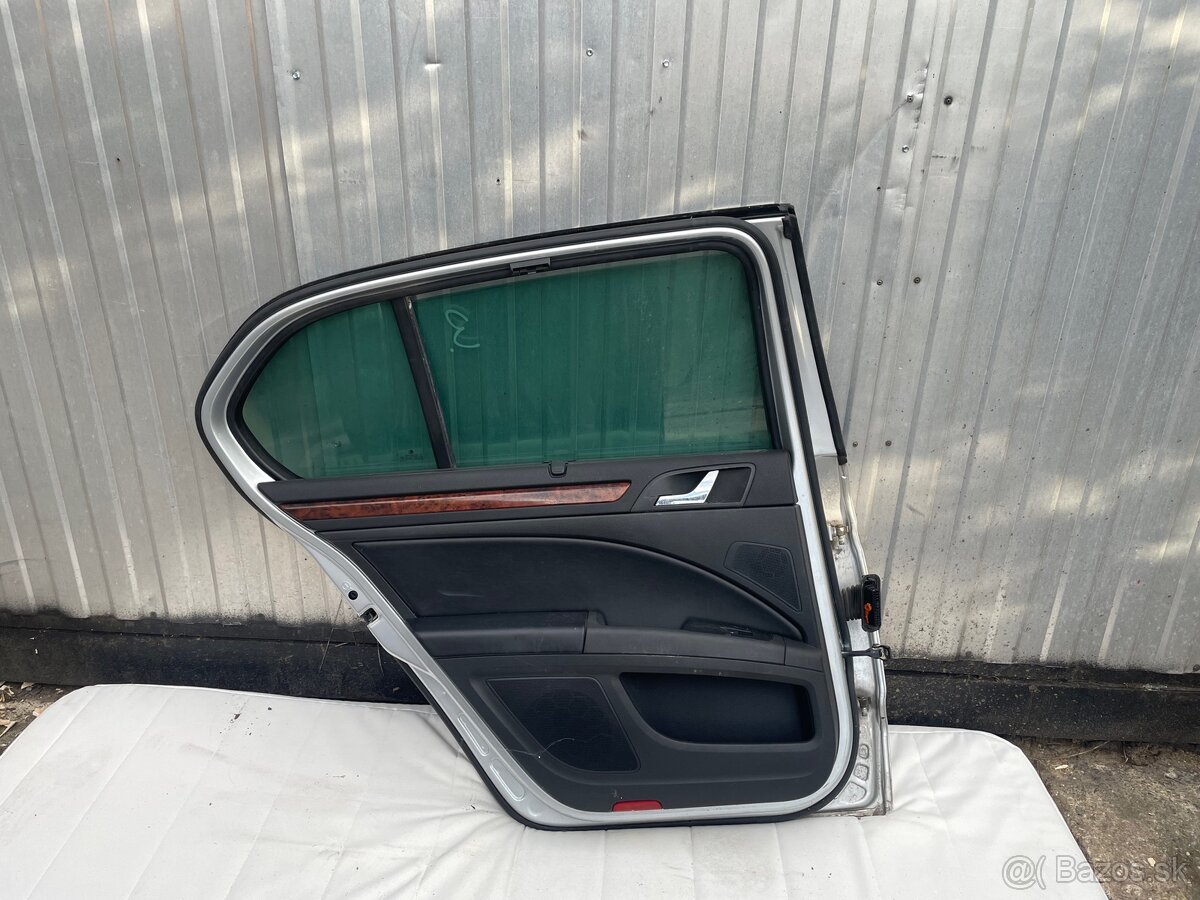 Dvere škoda Superb 2 Octavia 2 - 7