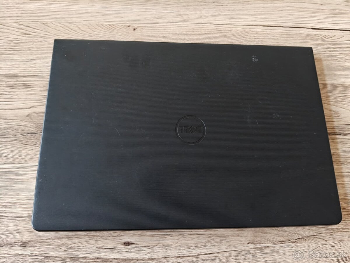 Dell Vostro 3558- 15.6"HD/ 250GB SSD/ Win 10 - 7