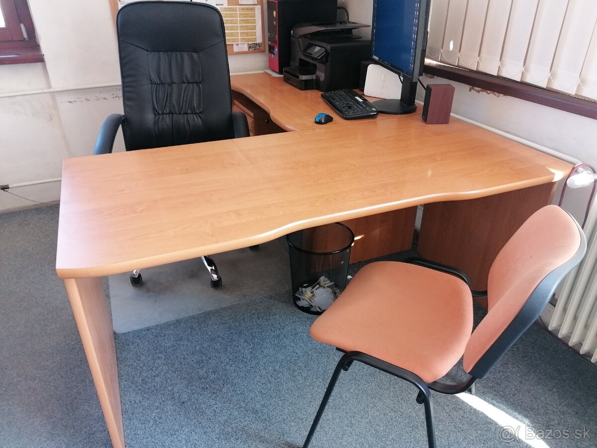 Kancelársky nábytok - 7