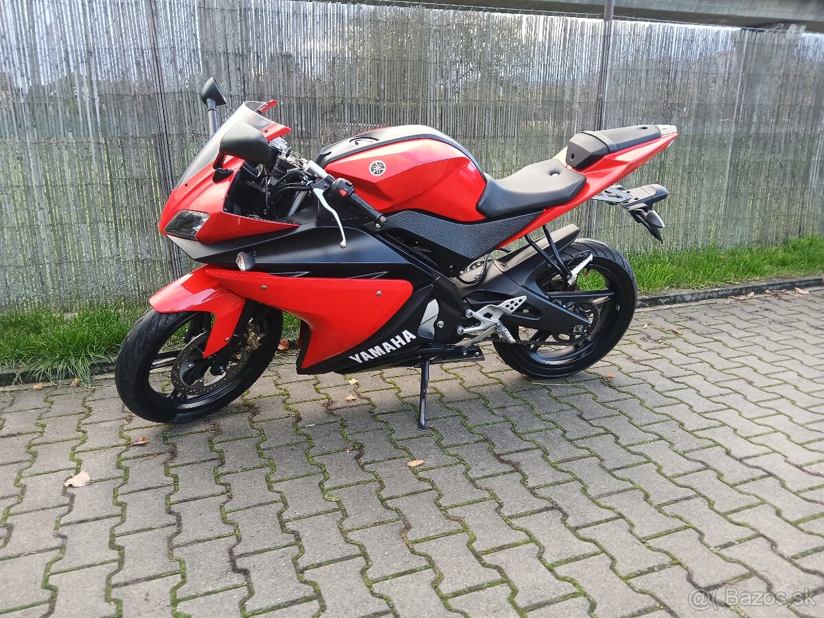 Yamaha YZF-R 125 - 7