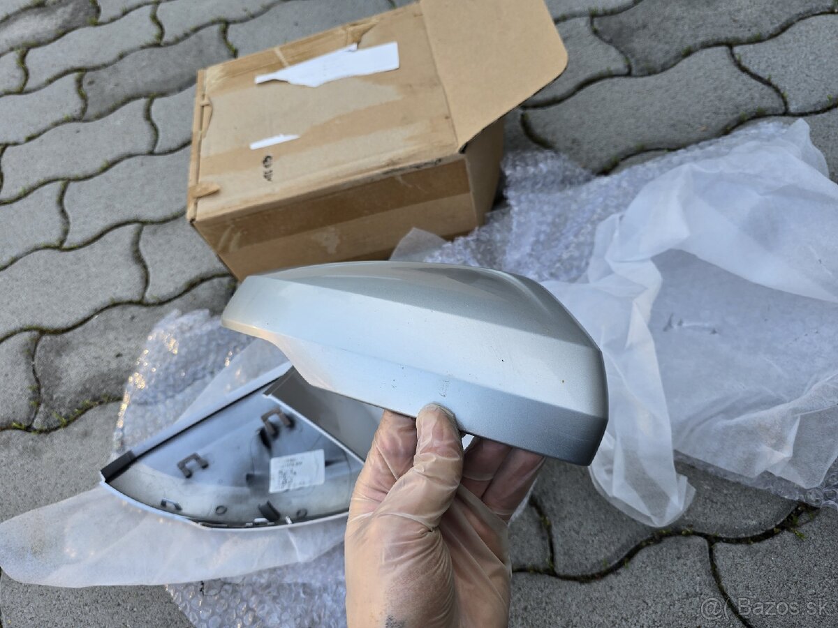 VW Polo 2G – krytky spätných zrkadiel, strieborné (originál - 7