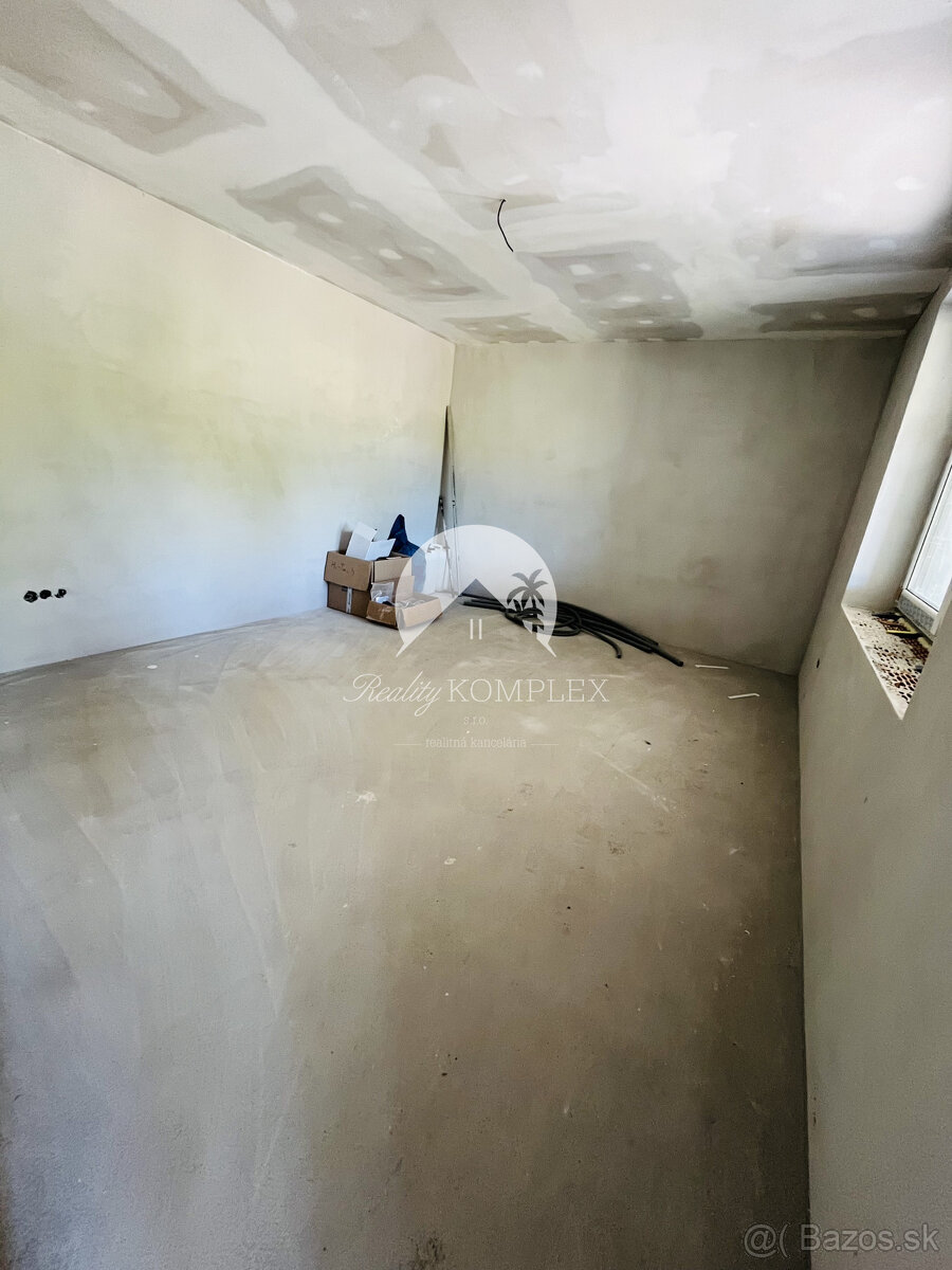 Reality KOMPLEX s.r.o., Vám ponúka na predaj 4-izbový dvojdo - 7