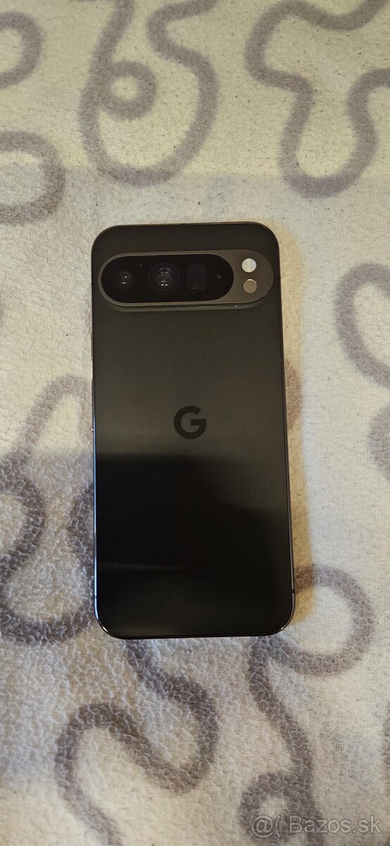 Google Pixel 9 Pro XL - maketa - 7