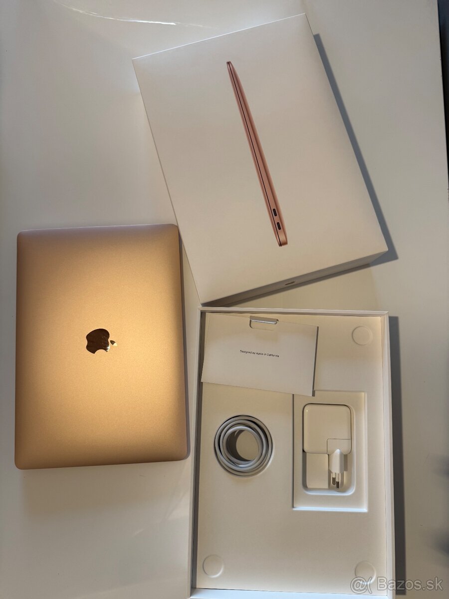 MacBook Air M1, rosegold 8GB, 256 GB - 7