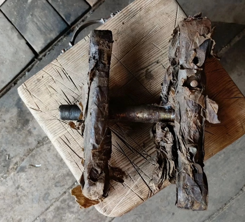 Originální nové náhradní díly z vojenského depozitu Dněpr - 7