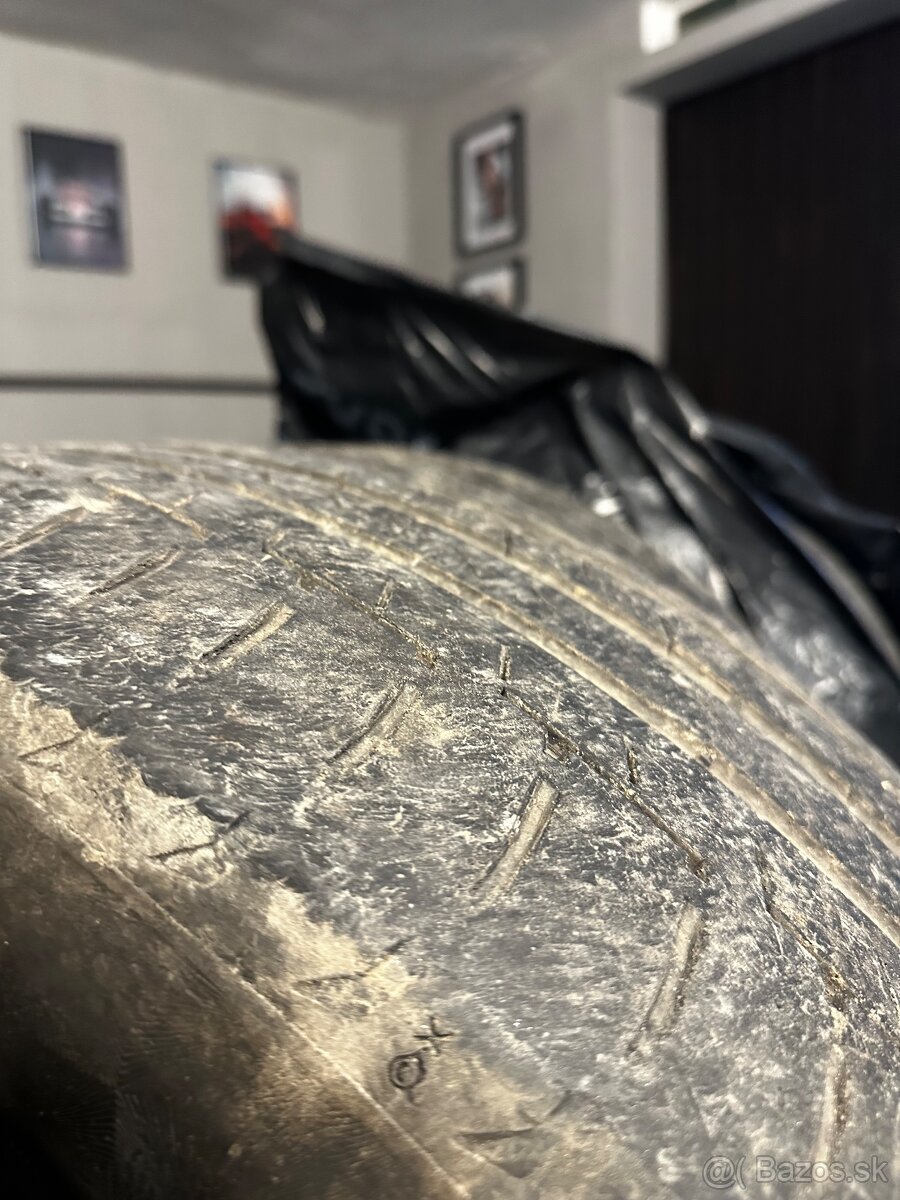 Continental PremiumContact 6 255/50 R20 DOT 2323 - 7