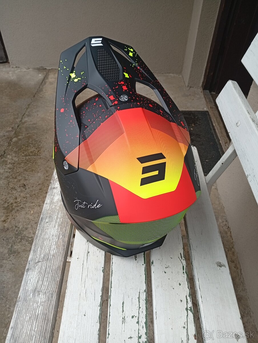 Kvalitná prilba SHOT červená žltá - 7