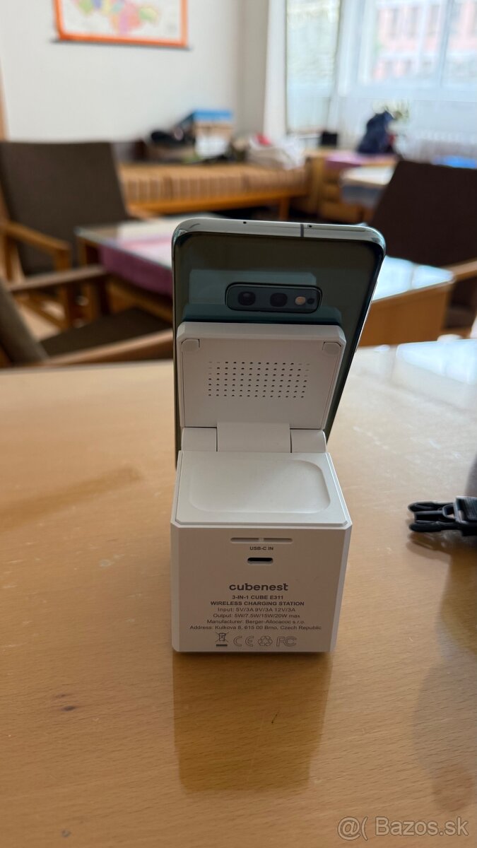 Samsung Galaxy S 10e - 7