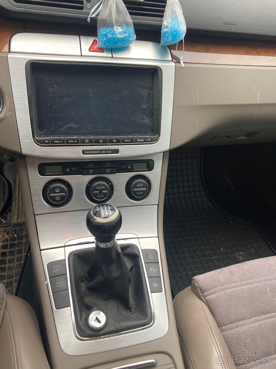 Predám passat b6 2,0 103kw 4x4 BKP - 7