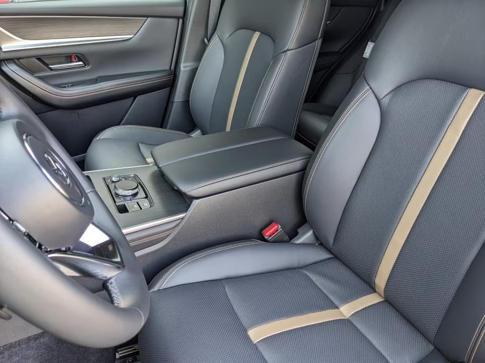 Mazda CX-60 2.5l PHEV ODPOČET DPH - HOMURA ZĽAVA 30.8% - 7