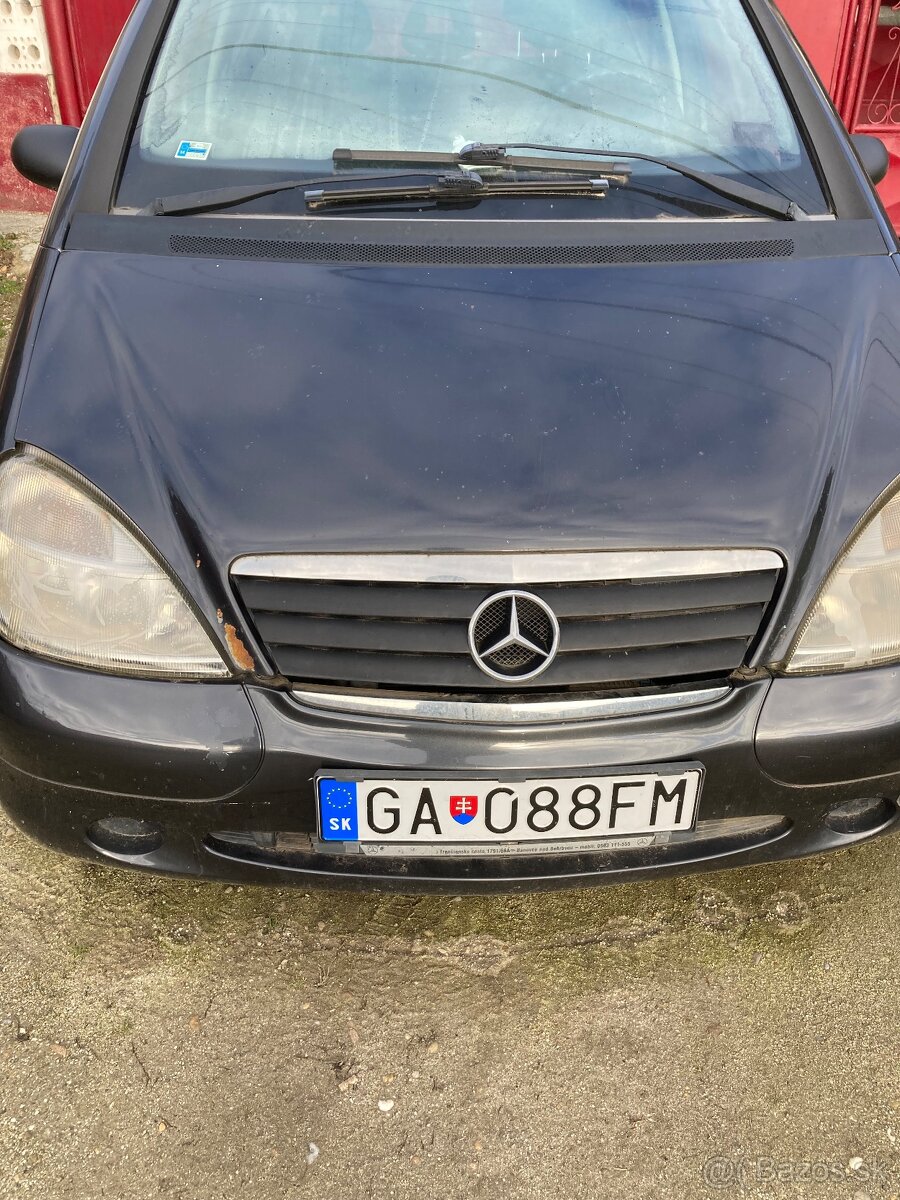 Mercedes a 1,4 benzín - 7