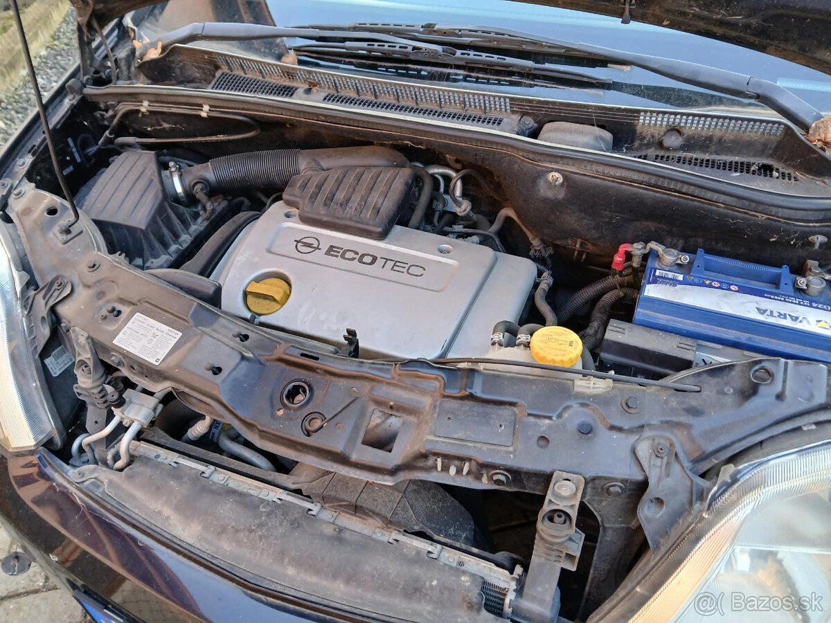 Opel Meriva 1,6i 16v benzín - 7