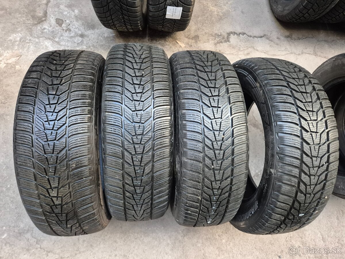 215/60 r17 zimné 4 ks HANKOOK dezén 8,9 - 7,5 mm DOT2023 - 7