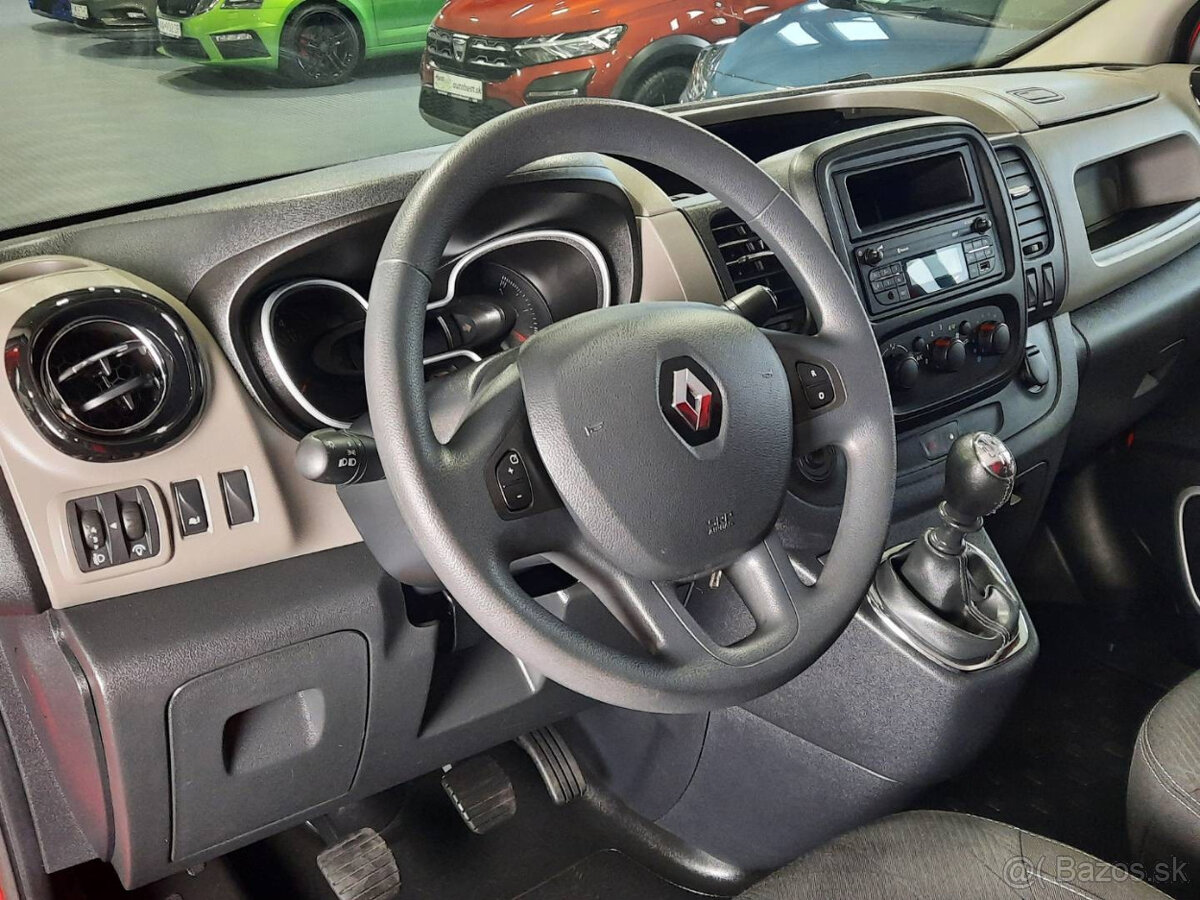 Renault Trafic 1,6 DCi - H2 zvýšený - Len 6000 km - 7