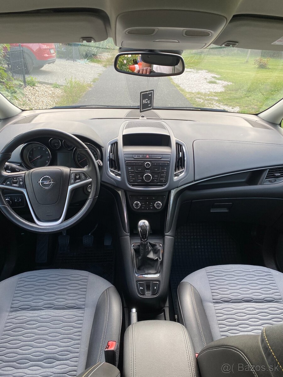 Predám Opel Zafira Tourer - 7