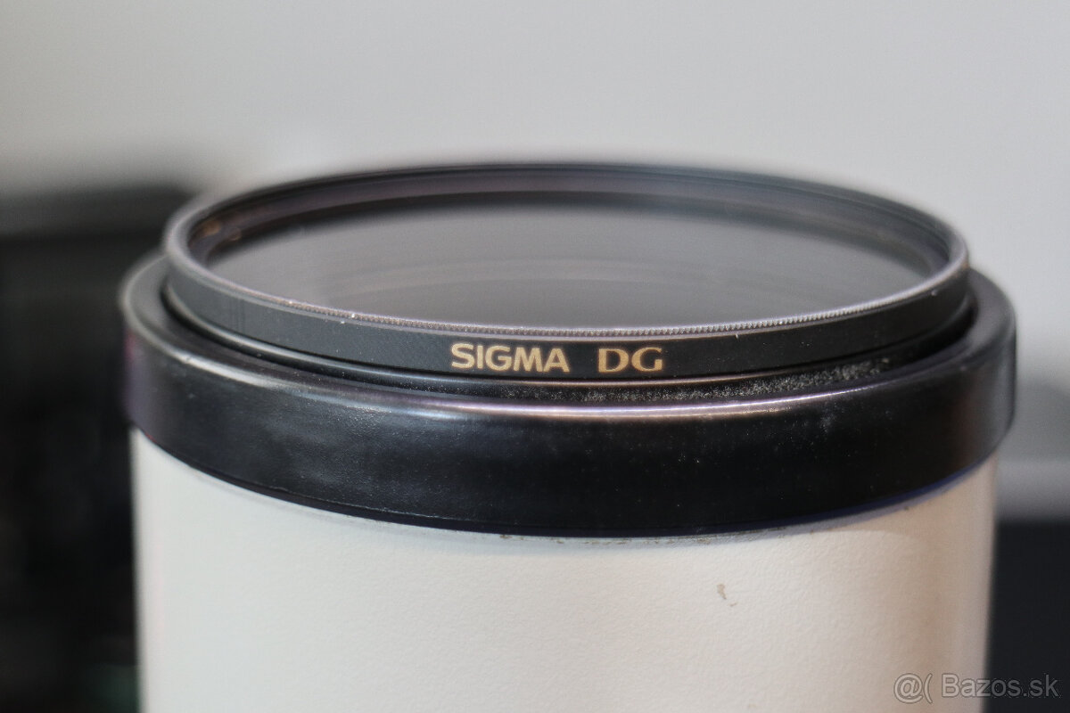 Predám Canon 300 mm - 7