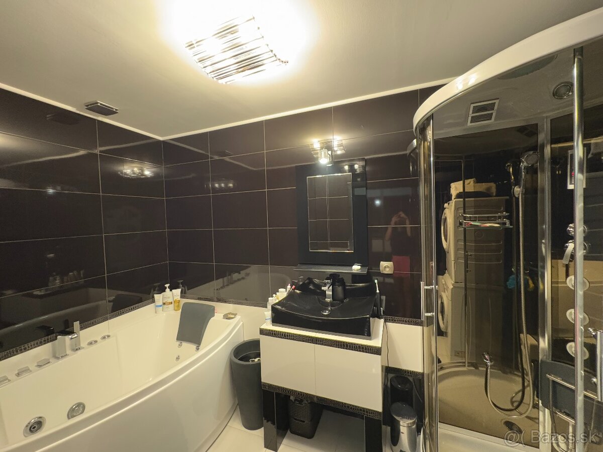 Predám 3 izbový byt - 7