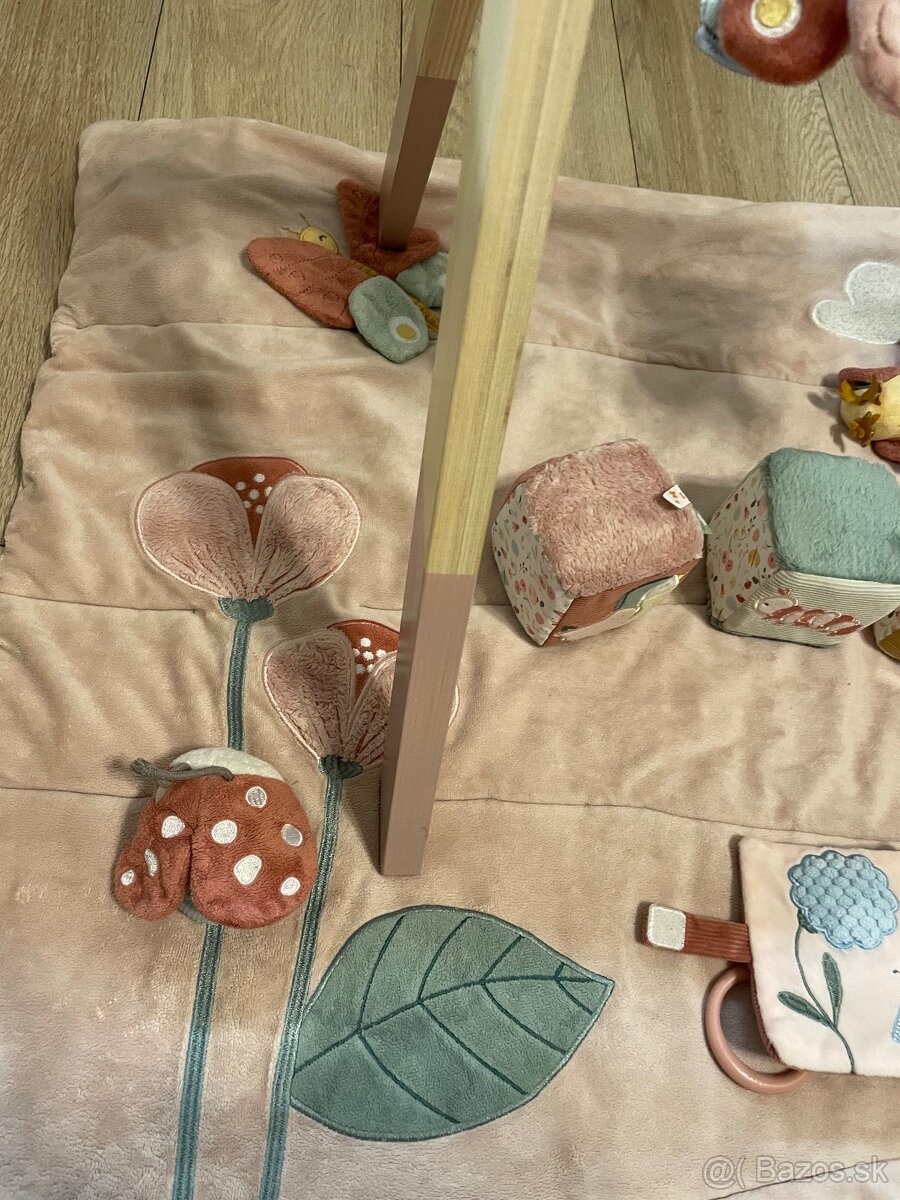 Little Dutch Hracia deka, drevená hrazda mix hračiek - 7