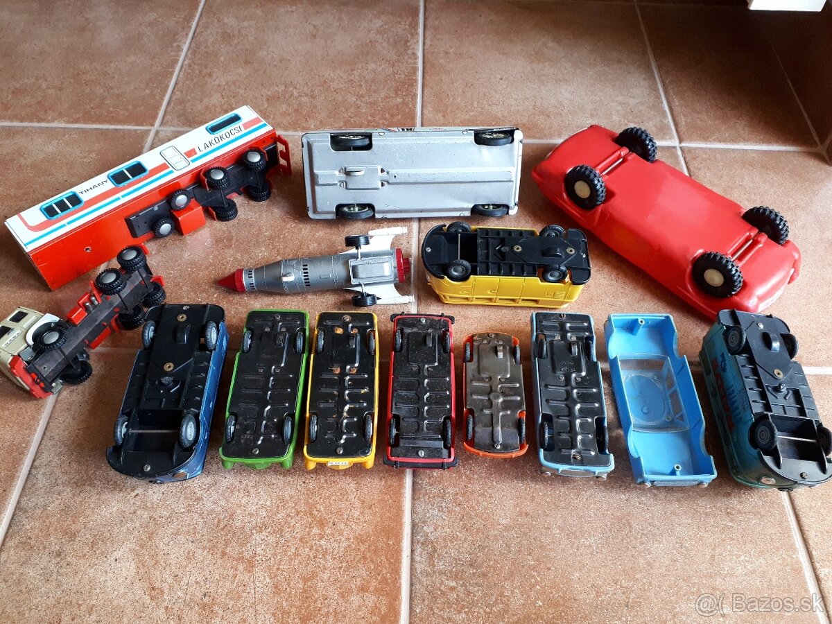 Stare hracky : Stara hracka Madarsko - 7