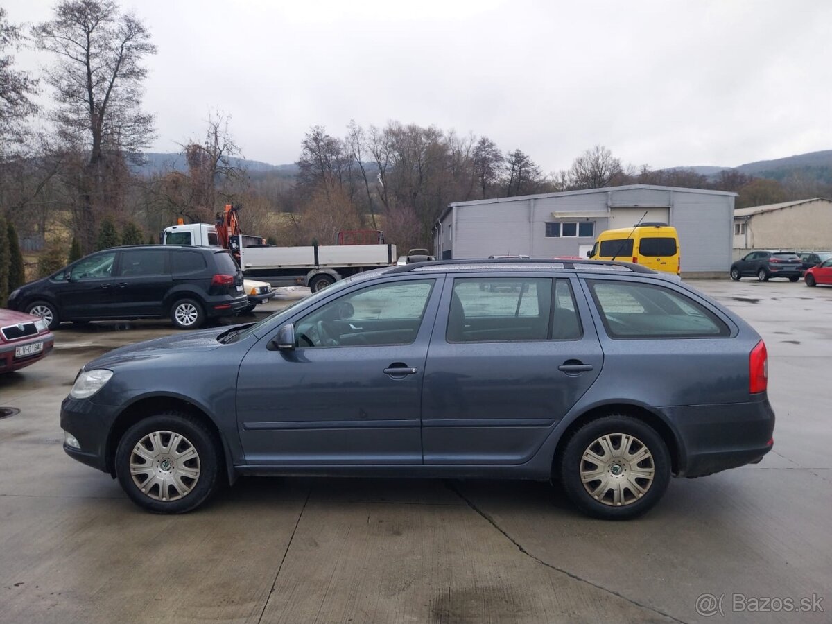 Škoda Octavia Combi facelift 1.6 TDI 4x4 2011 - 7