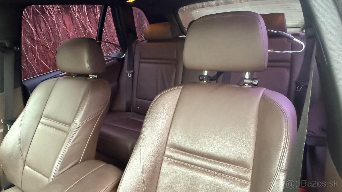 Predám BMW X 5 E 70 - 7