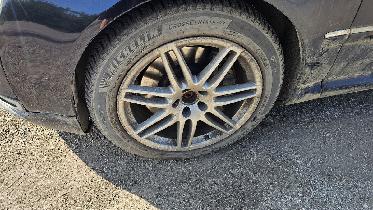 Audi A8 D3 Rozpredám Na diely - 7