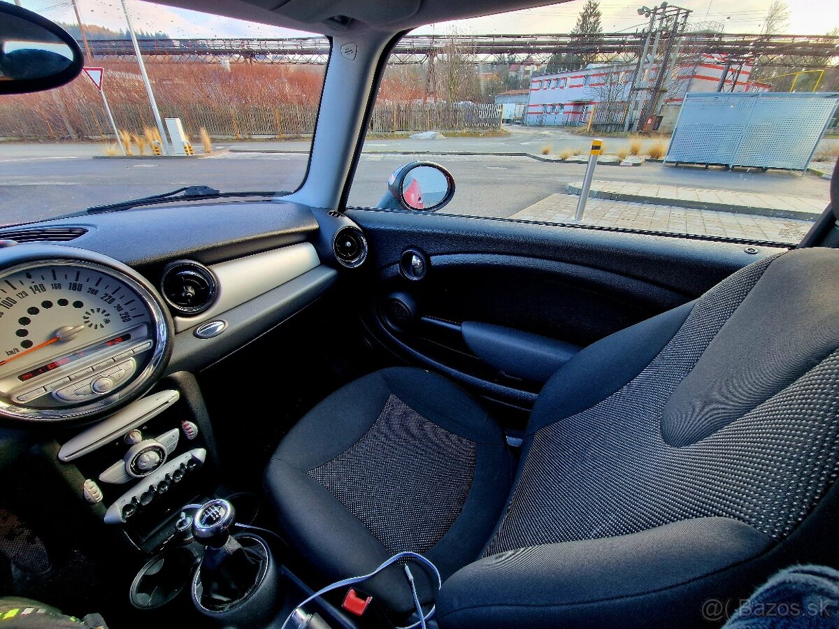 Mini Cooper 1,6 diesel - 7