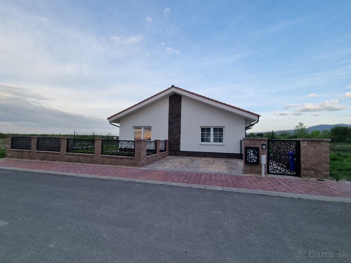 Vyrezávané vypalované dielce na plot, zábradlie, bránu - 7