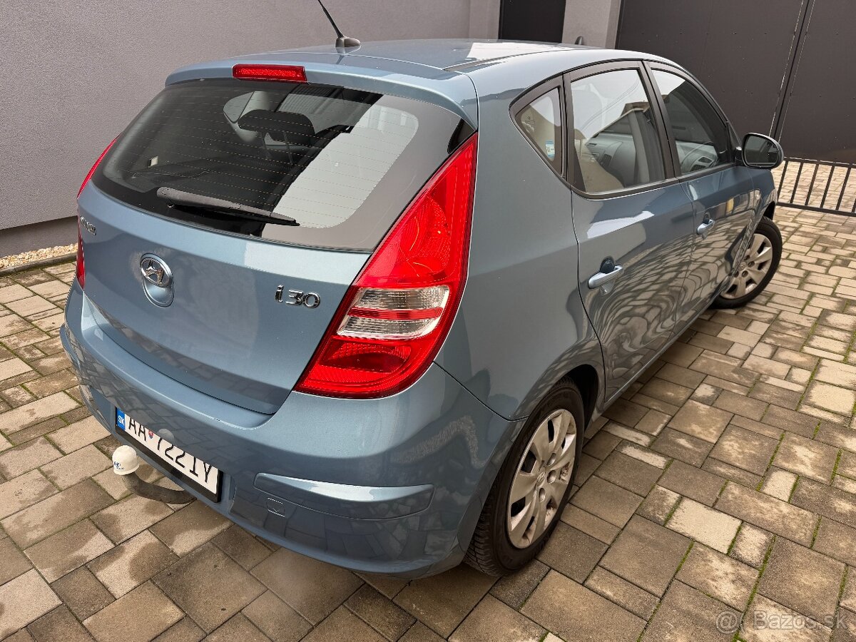HYUNDAI i30, HATCHBACK, 1,6i, BENZÍN, MANUÁL, 145 970 KM - 7
