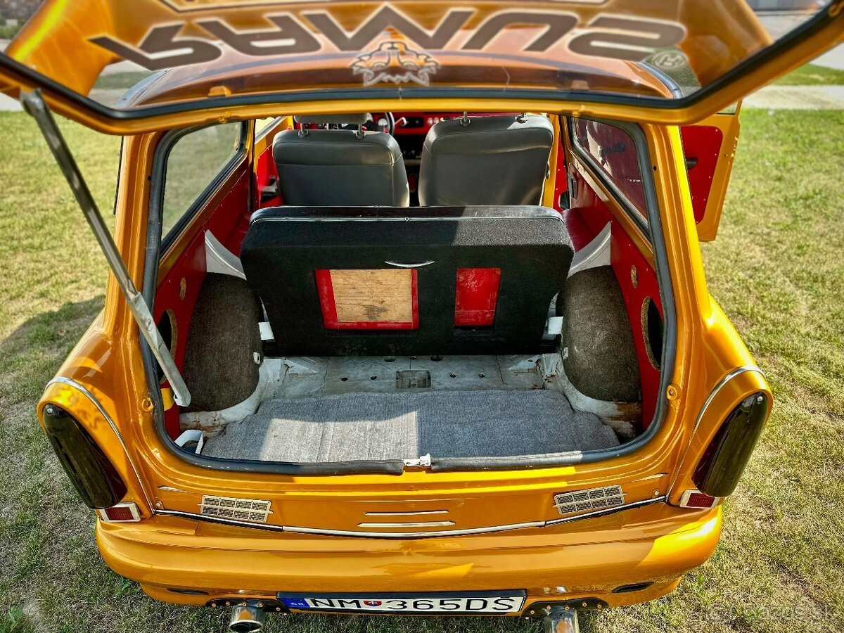 Predám TRABANT 601 Combi cena 3.100 € - 7