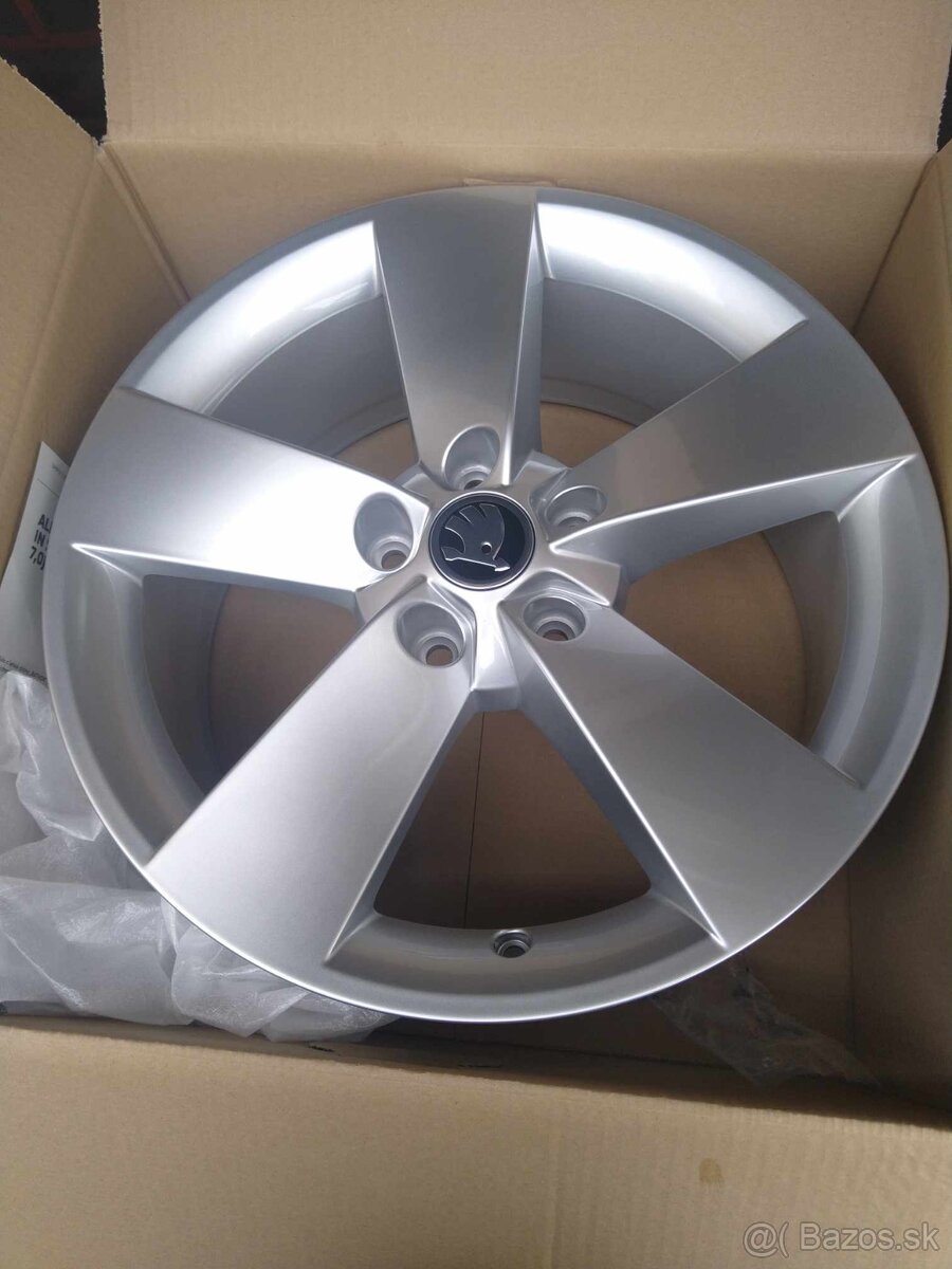 215/55 R 17 98 V XL + alu 5 x 112. - 7