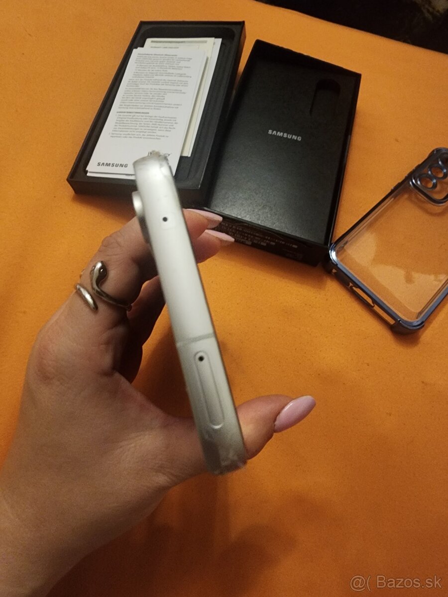 Samsung galaxy s23 FE prakticky novy - 7