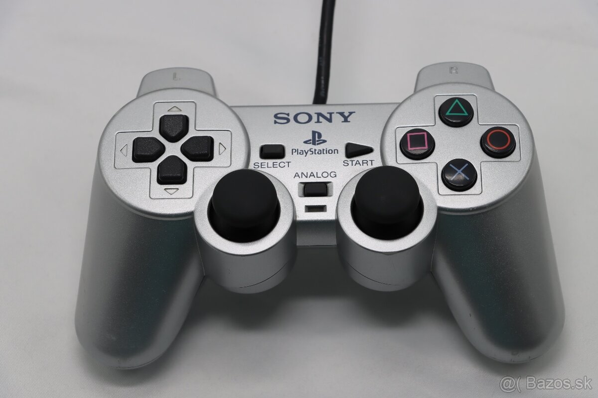 PlayStation 2 Slim Silver SCPH-70004 / komplet prísluš. - 7