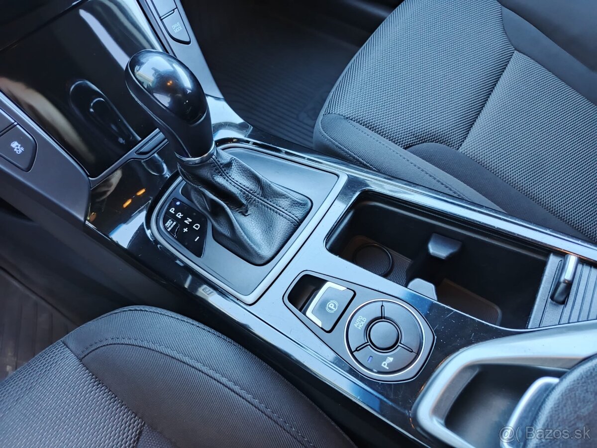 Hyundai i40 CW 1.7 CRDi A/T - 7