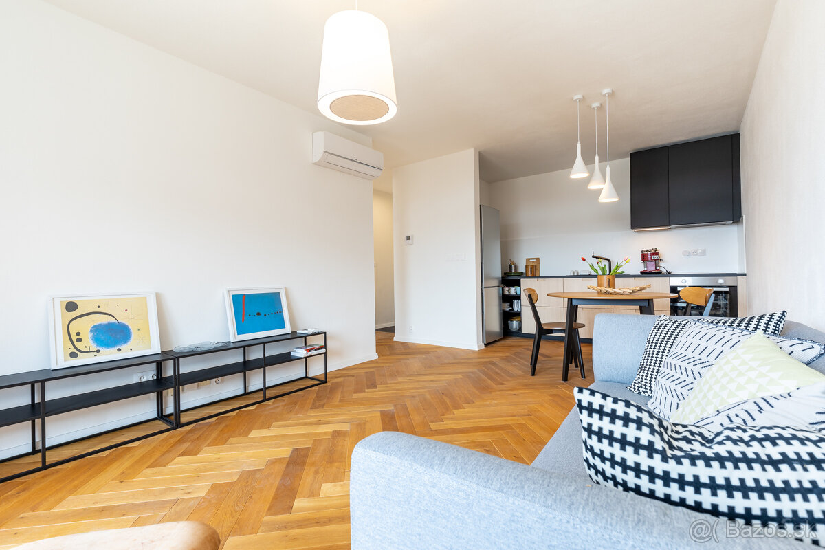 Na prenájom 2 izbový byt - Košice, Centrum - 7