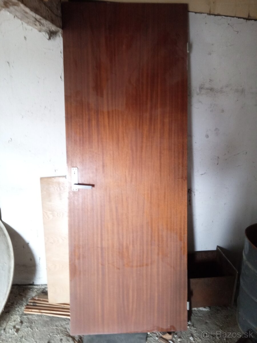 Predám drevené dvere vchodové a izbové - 7