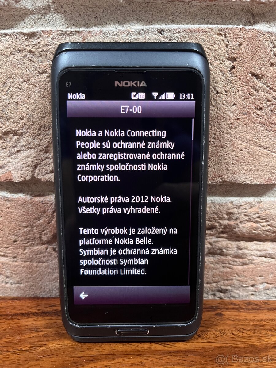 Nokia E7 s qwerty klavesnicou - 7