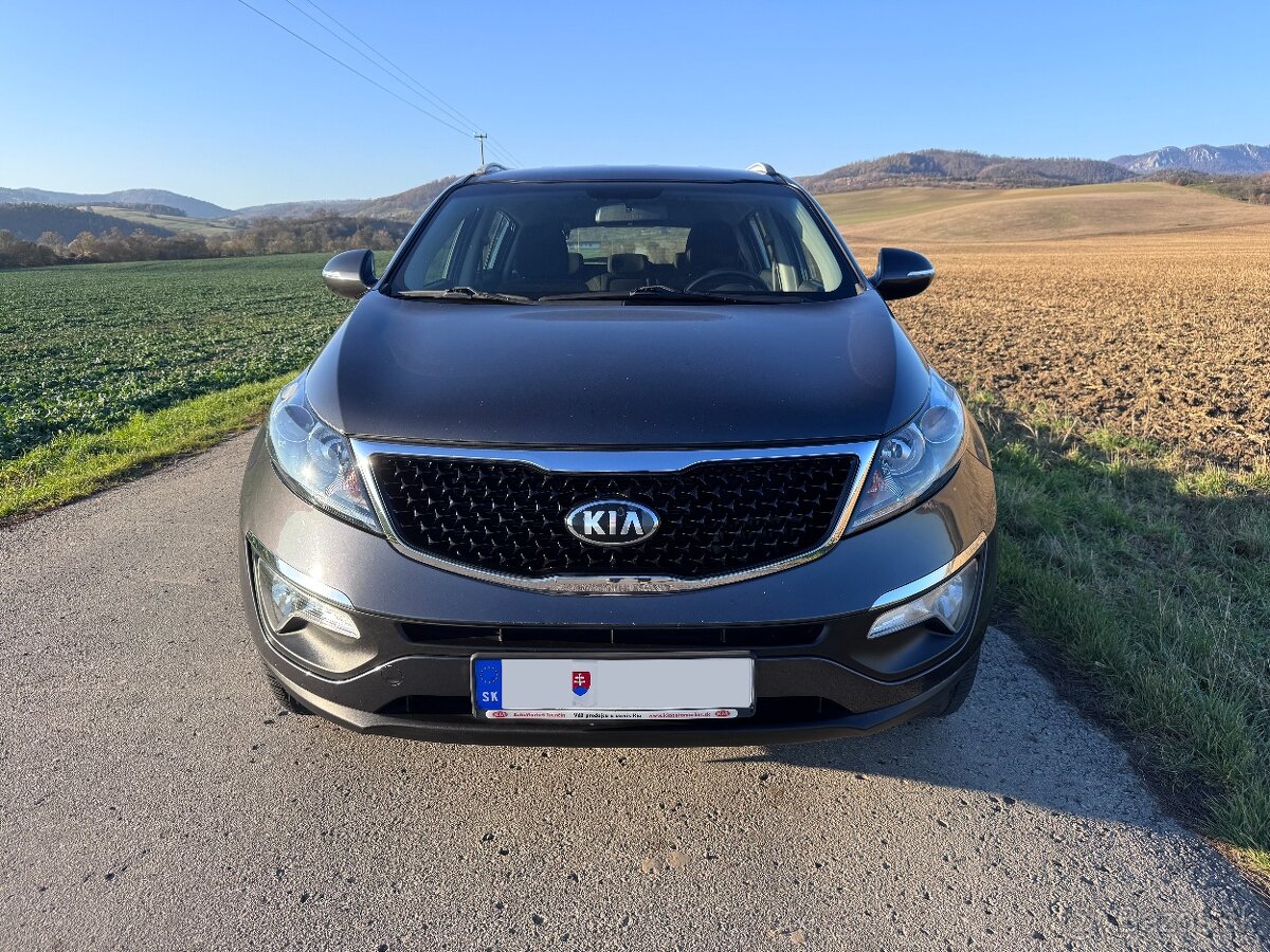 ✅ 2014 KIA Sportage 1,7 CRDi Gold 103tis. km, kúp v SR - 7
