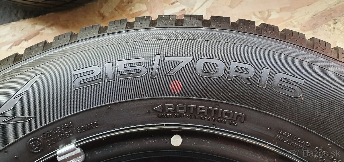 celoročné 215/70 r16 - 7