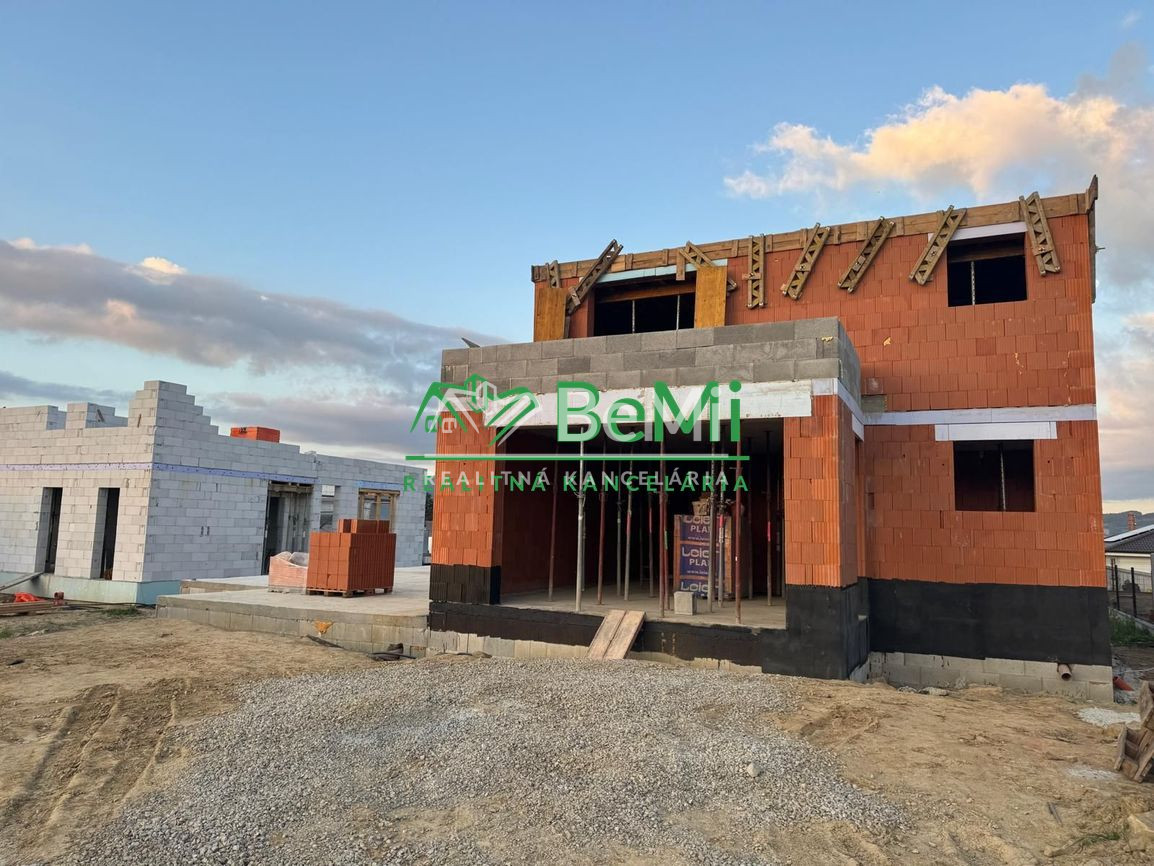 Rodinný dom na predaj v obci Zubrohlava – dokončenie podľa v - 7