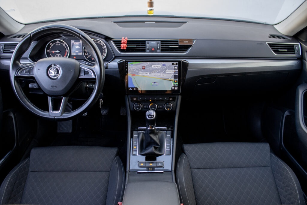 Škoda Superb combi III (3V) - 7