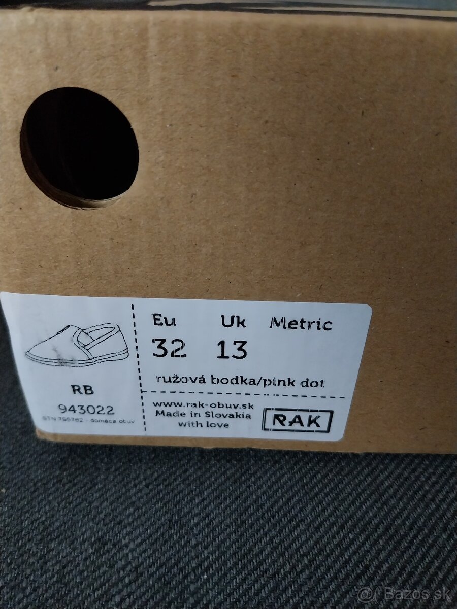 Papučky Rak 32, cena s poštovným - 7