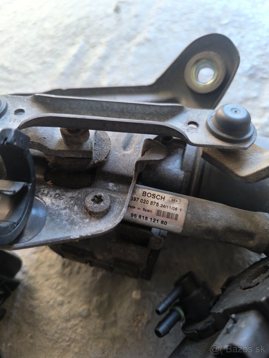 Predám diely Peugeot 407 - 7