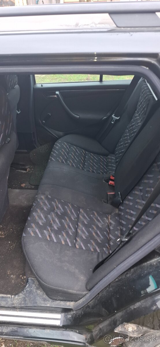 NA PREDAJ MERCEDES BENZ-C180 - 7