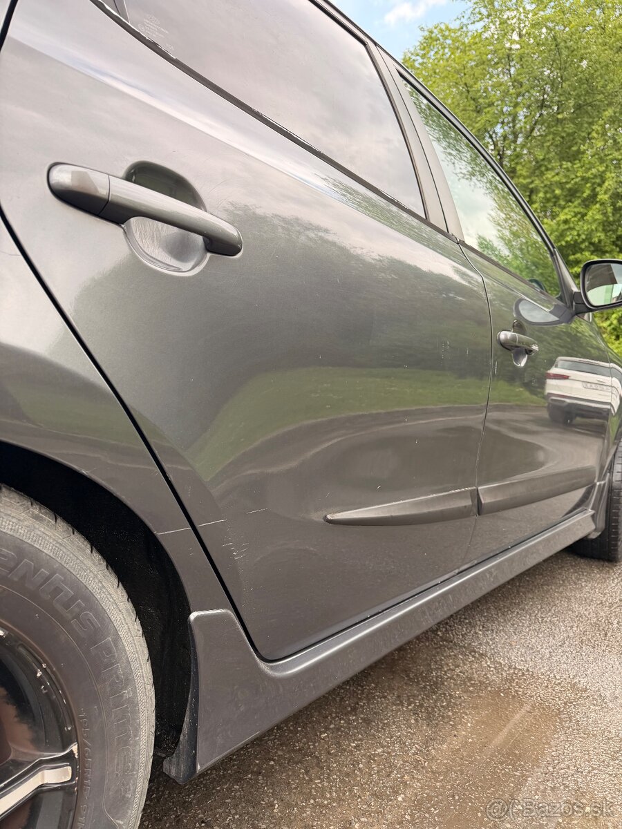 Hyundai i30 1.4 benzín + LPG - 7