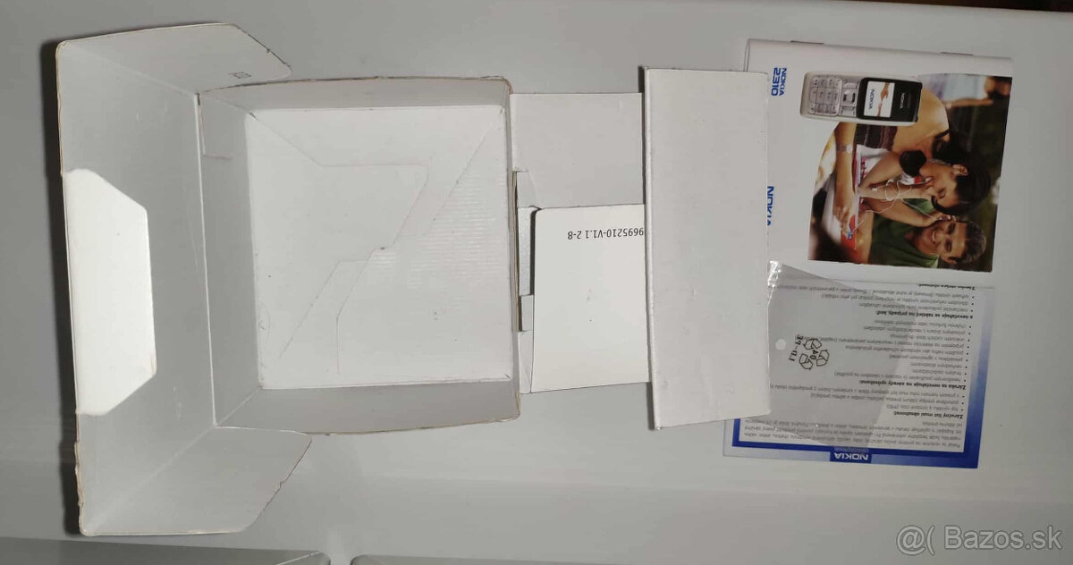 Predám originál box, nabijačku a manuál pre Nokiu 2310 - 7