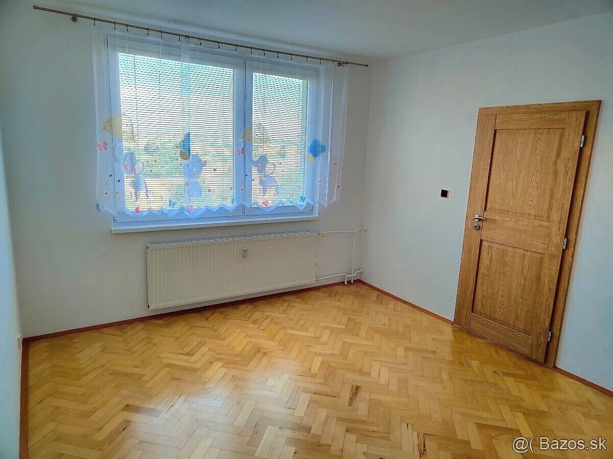 NA PRENÁJOM 3-izbový byt vo Vrábľoch - 7