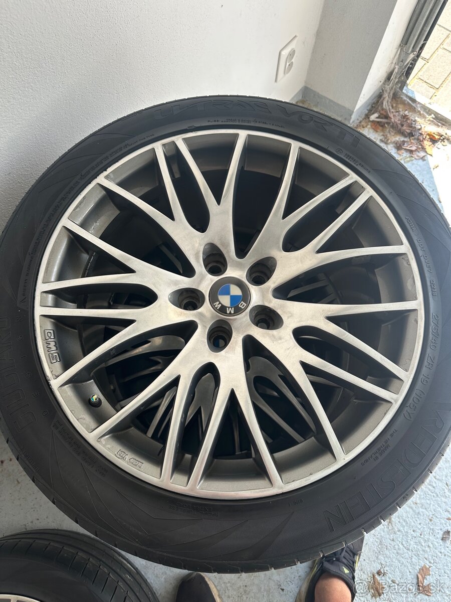 CMS R19 aj s pneu na BMW - 7