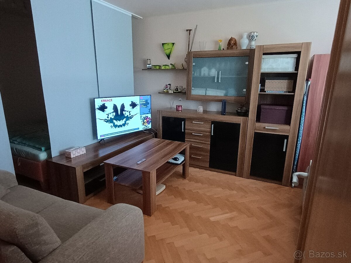 Predám 2 izbový byt - 7